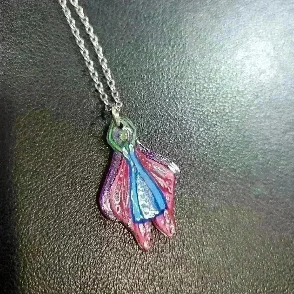 Pink butterfly fairy handmade unique fairycore holographic pendant necklace - Picture 10 of 11